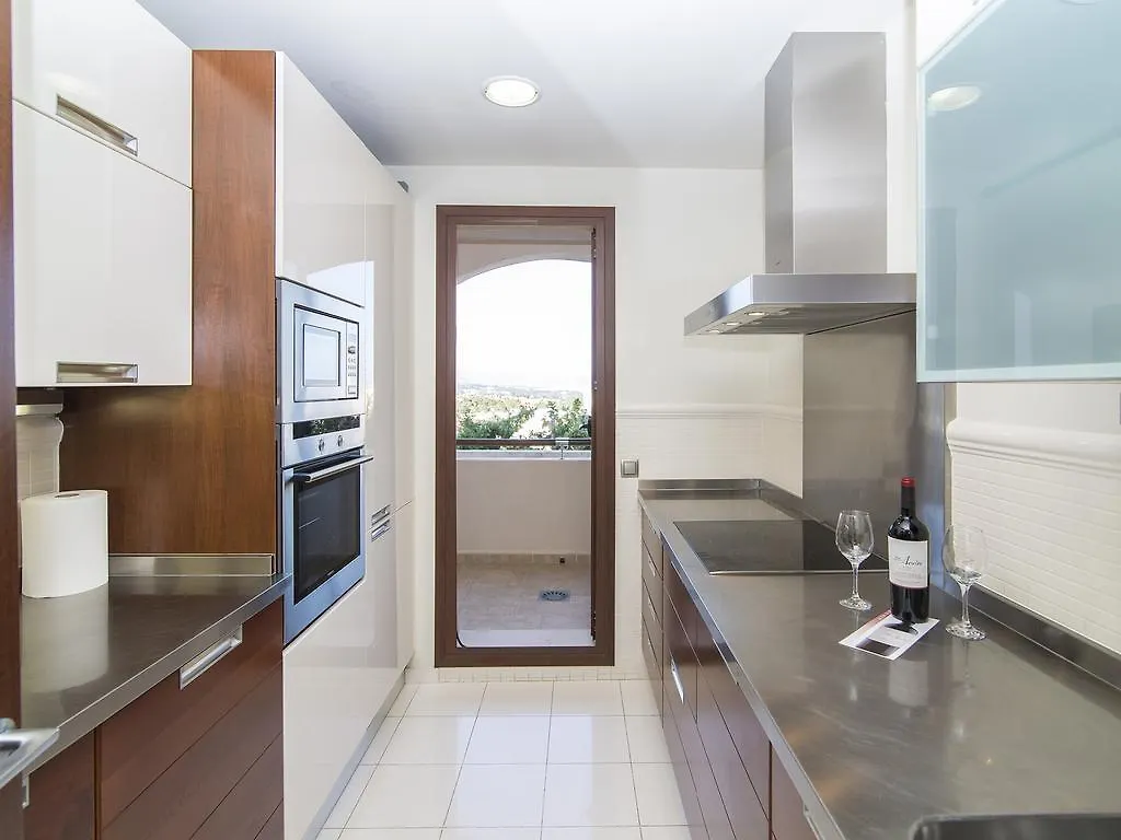 Medina Bay Apartment Marbella